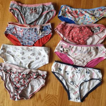 SPODNJE HLAČKE 134-140 MINNIE