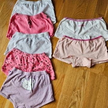 SPODNJE HLAČKE 134-140