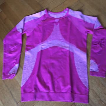 smučarska spodnja majica, št. 134 /140