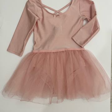 Baletni dres 122/128
