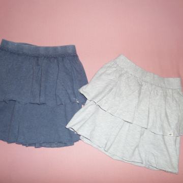 Dekliško krilo št. 152 (oboje skupaj 8 eur)