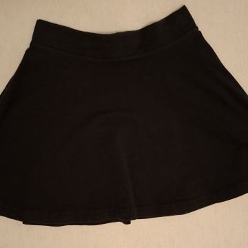 Krilo črno 8-9 let (134-140 cm)
