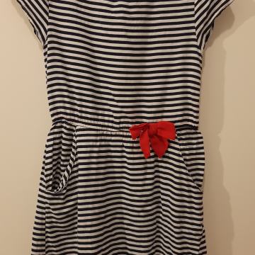 Obleka HM - vel. 7-8 let (130) elegantna, malo nošena