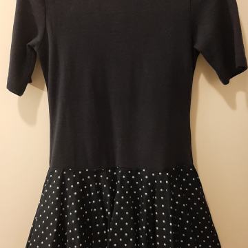 Okaidi obleka 10 let (140), 2x oblečena, temno modra