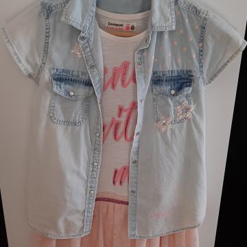 Prodam Desigual dekliško obleko št. 134-140 (9-10 let)