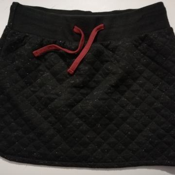 Prodam  krilo črno 146-152/11-12let