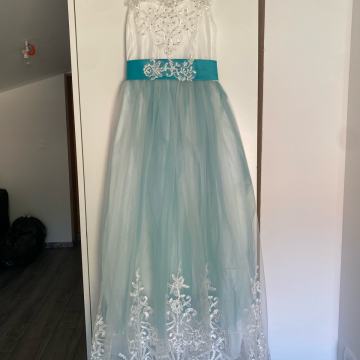 Svecane oblekce za otroke 10-12 let