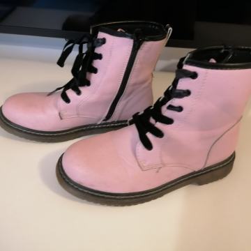 35 roza bulerji za deklico