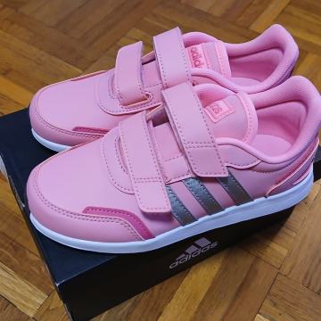 Adidas switch 31 novi