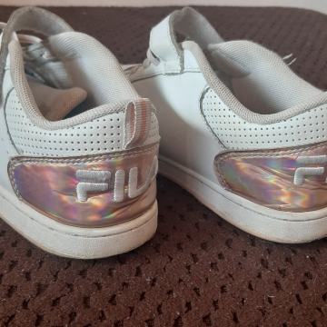 adidaske, dekliška obutev za prosti čas, Fila, velikost 35