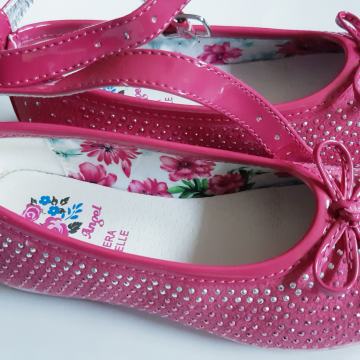 Balerinke/čevlji št. 25 nove