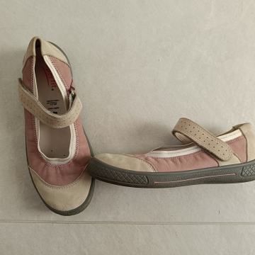 Balerinke Superfit št. 31