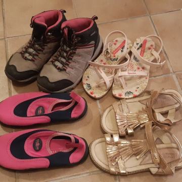 Obutev za deklice št. 31 (4 pari)