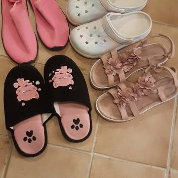 Čevlji za punčko št. 35 (4 pari)