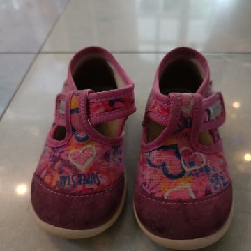 Ciciban dekliški copati št. 20