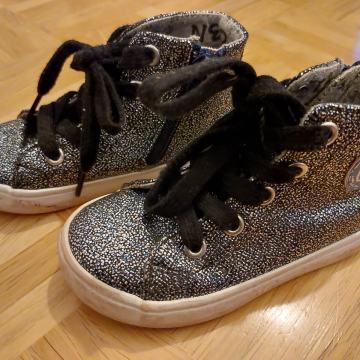 Ciciban visoke superge št.25 - kot nove