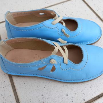 Usnjene dekliške / ženske balerinke Alpina št. 36 - KOT NOVE