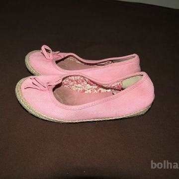 dekliški čevlji, balerinke iz blaga št. 30
