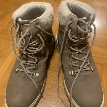 Dekliški gležnarji št. 38