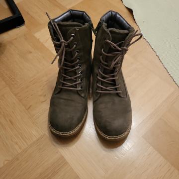 Dekliški gležnarji vel. 36