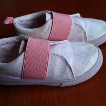 dekliški modni / športni čevlji - platneni št. 29