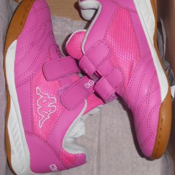 Dekliški otroški roza športni copati Kappa št. 31