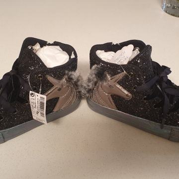 Dekliški unicorn čevlji do gležnjev - NOVI št. 31/ 32