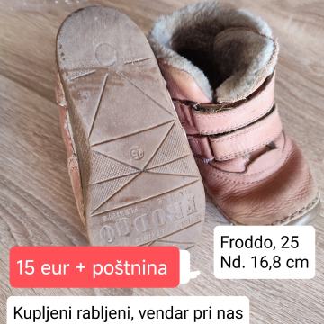 Froddo gležnarji, 25