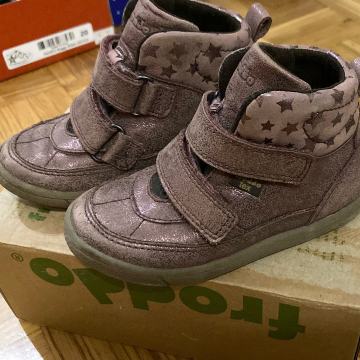 Froddo gležnarji z membrano 24