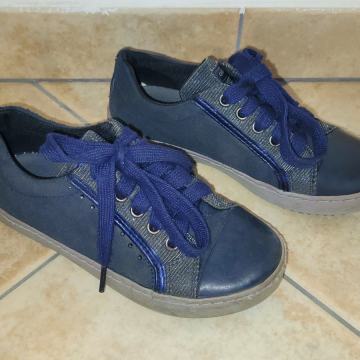 Geox čevlji usnjeni modri deklica št.31