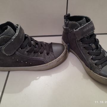 Geox gležnarji št.31
