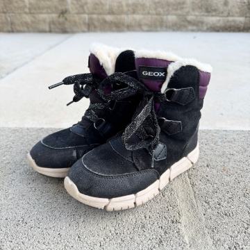 Geox Otroški čevlji - št. 30