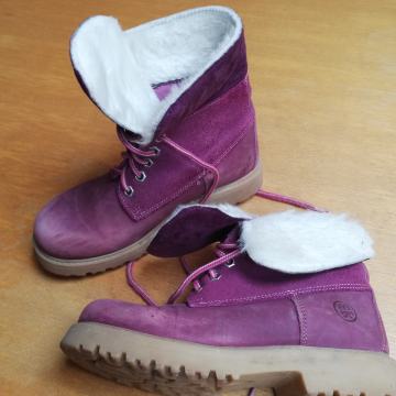 gležnjarji, čevlji št. 32 - 33