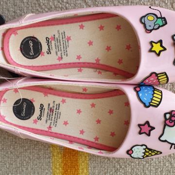 HELLO KITTY BALERINKE NOVE 31