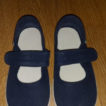 Obutev (balerinke) vel 23