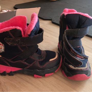 Obutev za punčko št. 28