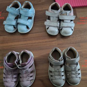 Otroška obutev (deklica)