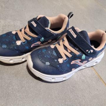 Otroški čevlji Joma 30