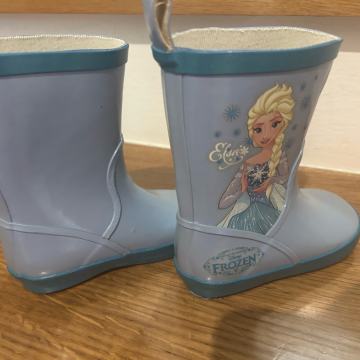 Otroški čevlji št. 20