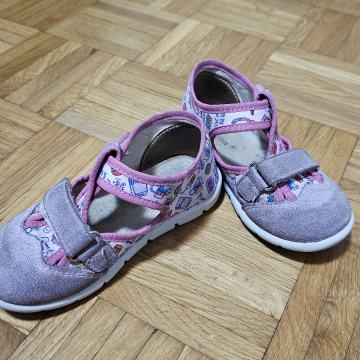 Otroški copati Ciciban št. 25