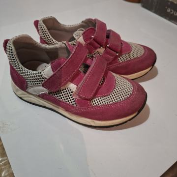 Otroški dekliški supergi Ciciban (št. 28)