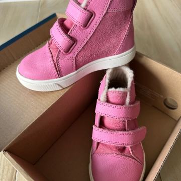Otroški gležnarji UGG 23.5