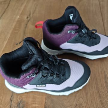 Pohodni čevlji Alpina Breeze 34