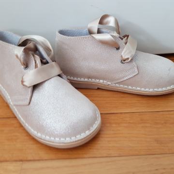 Semiš čevlji, krem barve, 27, NOVI