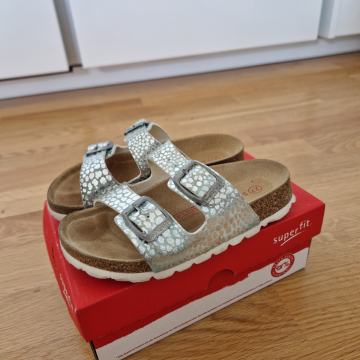 Superfit natikači, številka 27