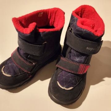 Superfit - zimski visoki čevlji (št. 26)