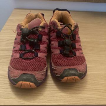 Superge 31 Salomon za deklico