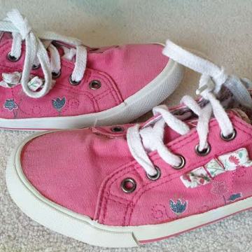 SUPERGE HELLO KITTY 32