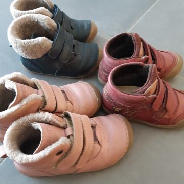Topli volneni Froddo čevlji za 3 do 4 leta, št. 22, 23, 24 in 26