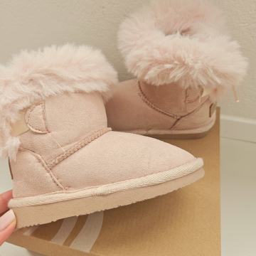 uggice zimski škornji za punčko st 24